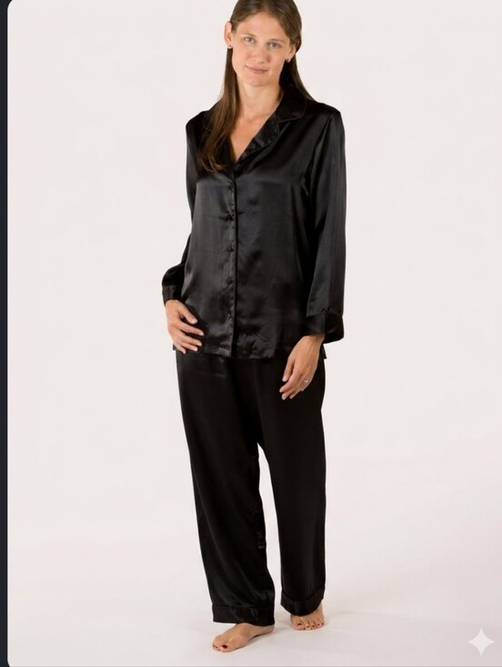 Texere Silk Other - Texere Silk Hand Painted 100% Silk Black Pajama Set Shirt & Pants Medium